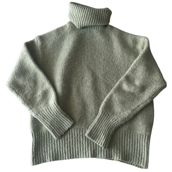 Zara seafoam green poly/wool/alpaca blend turtleneck sweater size Small - Picture 1 of 11